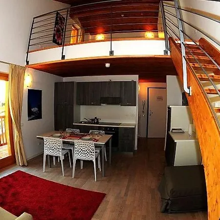 Lejlighedshotel Felik Gressoney-la-Trinité
