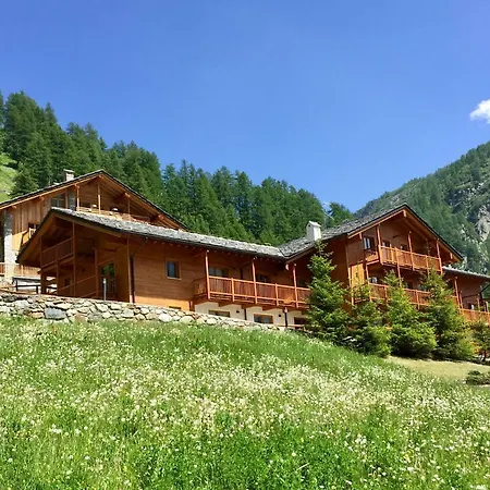 Felik Lejlighedshotel 3*